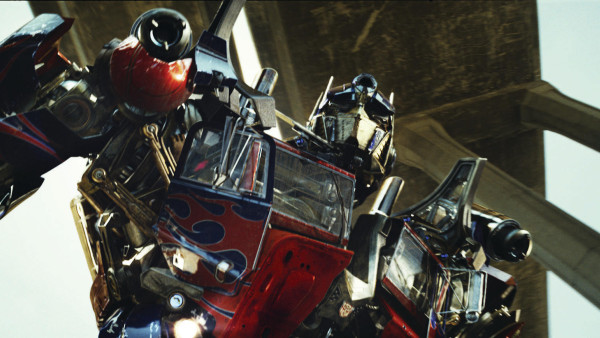 I Hate The 'Transformers' Movies, But I Find These Robot Films Brilliant