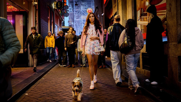 Netflix Turns Amsterdam Into A Drug Empire With Famke Janssen As The Main Villain